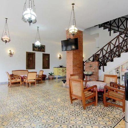 Satu Kayen Guest House Слеман Экстерьер фото