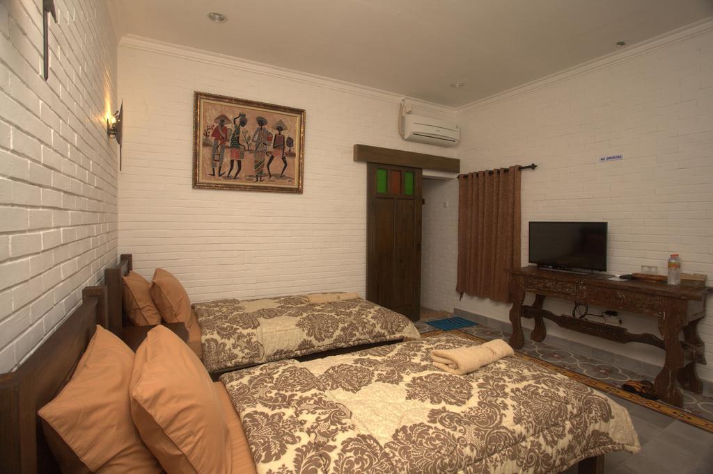 Satu Kayen Guest House Слеман Экстерьер фото