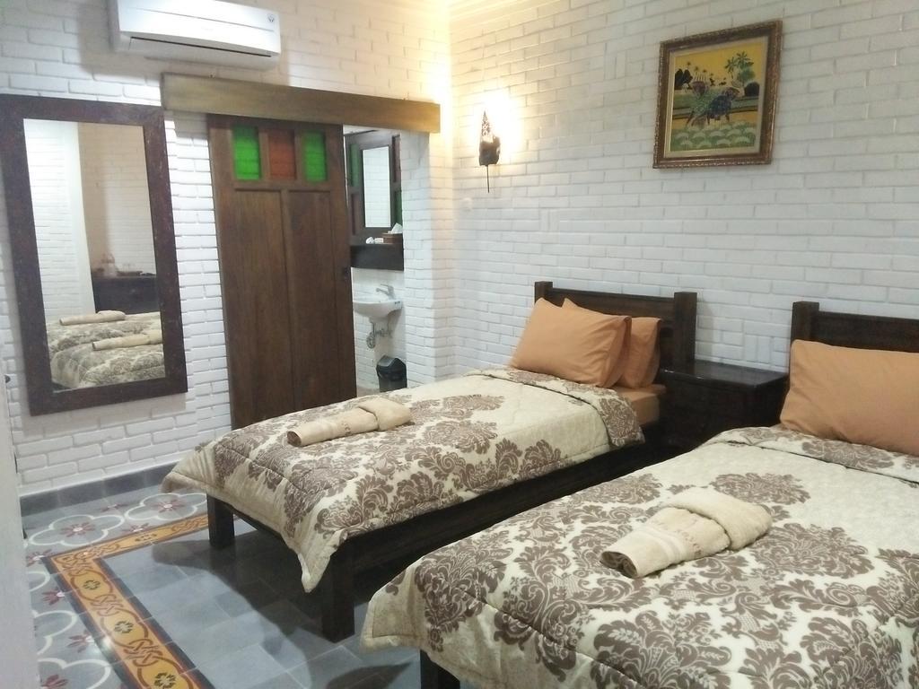 Satu Kayen Guest House Слеман Экстерьер фото